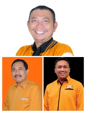  Fajar Ishak (atas), Muhammad Rum (kanan bawah) dan Ali Kamar Halim (kiri bawah) 