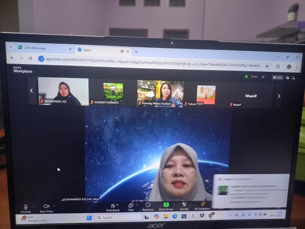 Webinar Nasional yang digelar Forhati Sultra dalam rangka peringatan Hari Ibu tahun 2025