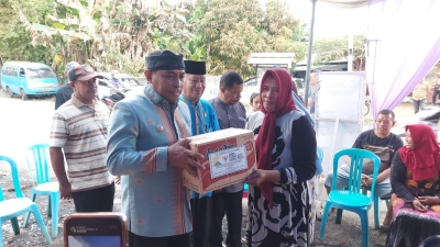 Wali Kota Baubau serahkan Santunan kepada Korban Kebakaran di kelurahan BUkit Wolio Indah Sabtu (25/2/2023)