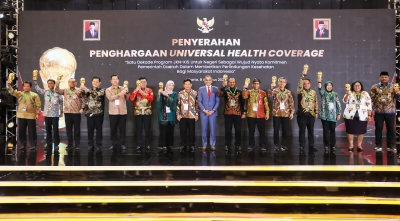 Pemprov Sultra Terima Penghargaan Universal Health Coverage &ldquo;UHC Award&rdquo; 2024 Kategori Utama