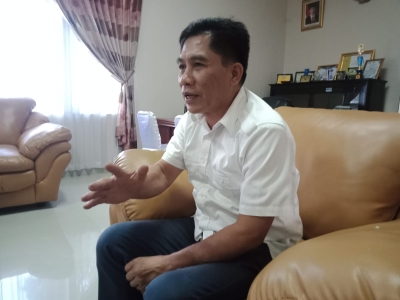 Kadis Transmigrasi dan tenaga Kerja Prov Sultra, LM Ali Haswandy