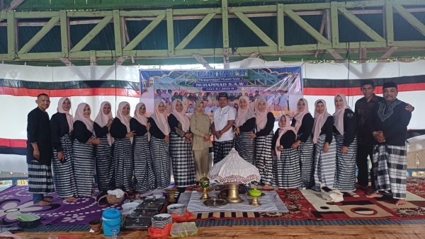 ALumni SMADA Baubau 94 saat gelar Maulid Nabi Muhammad 1447 H