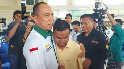 Yudi, Remaja Disabilitas yang mendapat Bonus Rp 10 Juta oleh Ketua DPD HKTI Sultra Andi Sumangerukka Sabtu (25/2/2023)