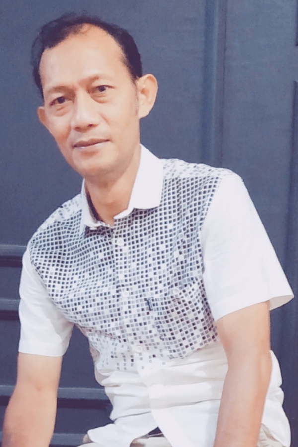 La Ode Mustafa, S.Pd (Kepala SMAN 3 Baubau)